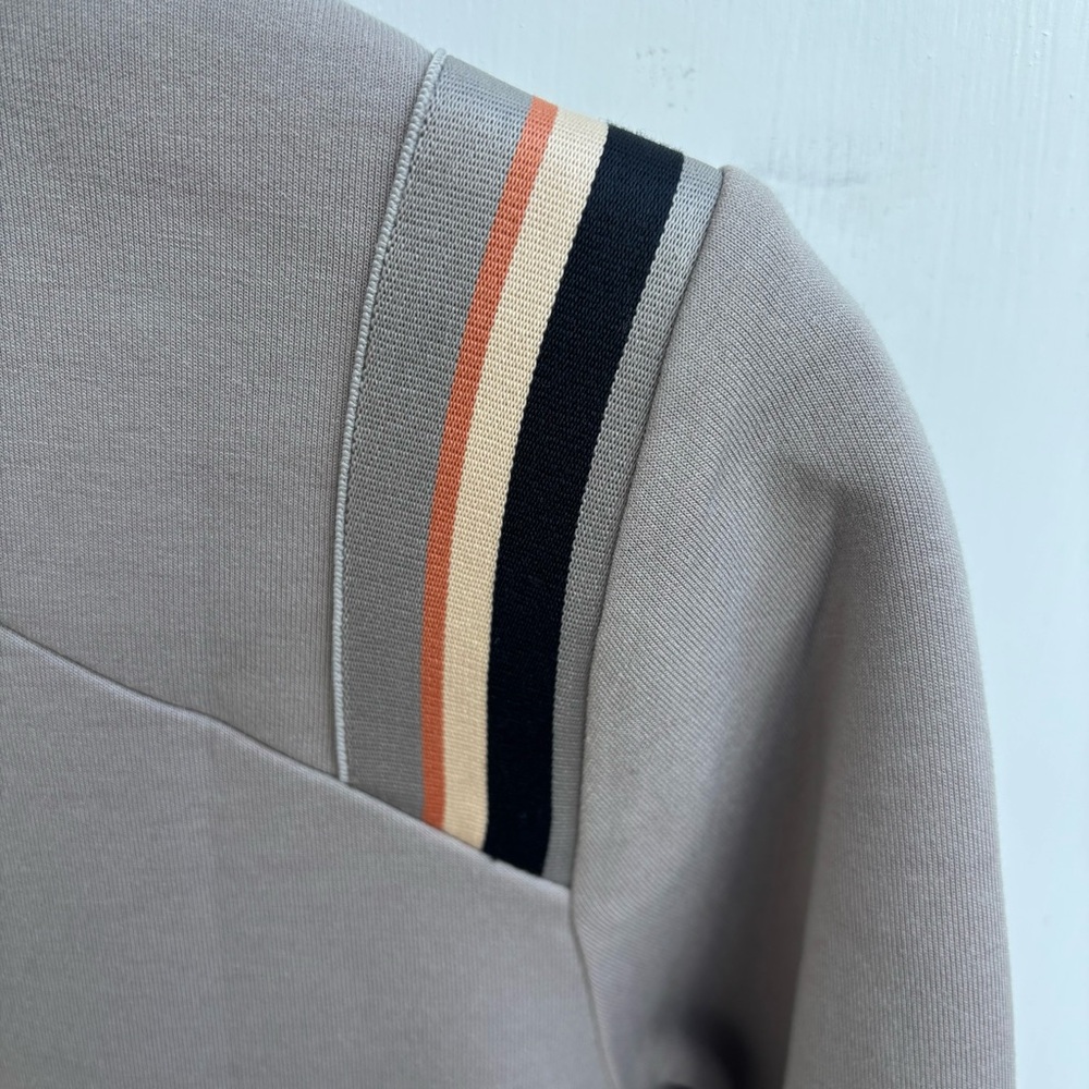 Aether Grey Insulated Athletic Pullover With Shou… - image 6